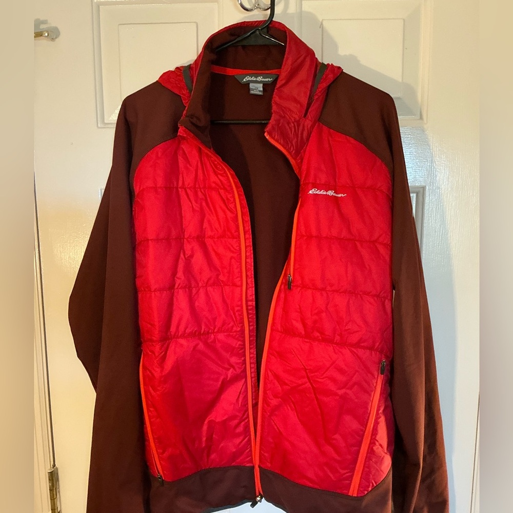 Eddie Bauer Insulated Jacket with Collar Hood. Sz. L. Red.
